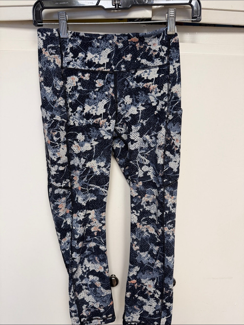 Floral Print Active Leggings - Navy, White & Blush
